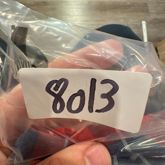 J Crew Shirt Mens Medium Blue Red Plaid 100% Cotton Button Up Slim Preppy Adult - Picture 8 of 8